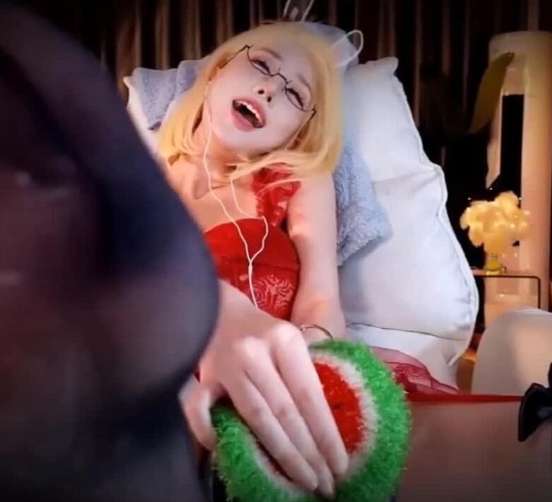 虎牙张爱玲ASMR 粉丝祭剧情福利