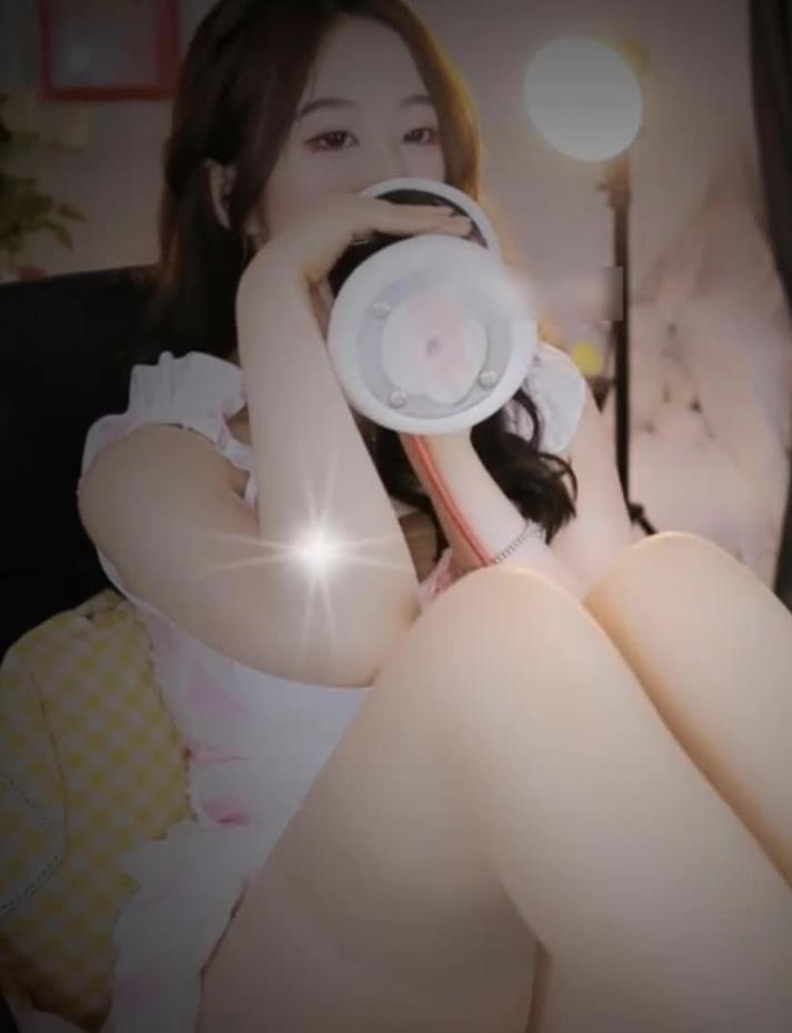 虎牙绮夏ASMR福利 肉丝tian耳