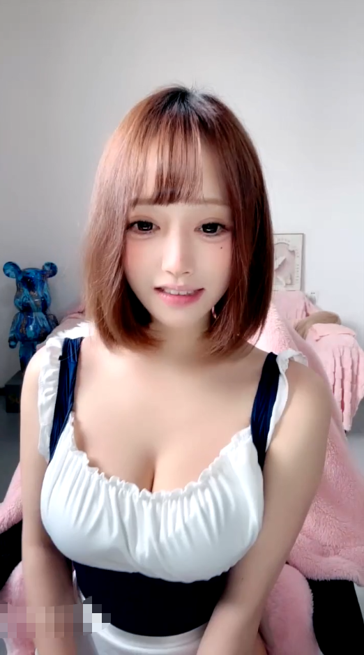 【性感小兔】短发神颜女仆装，美乳白虎嫩妹【2v】